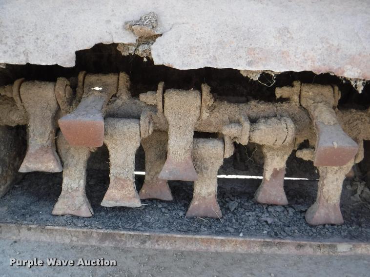 image for item DB3812 Knight Kuhn 8118 Pro Twin Slinger manure spreader