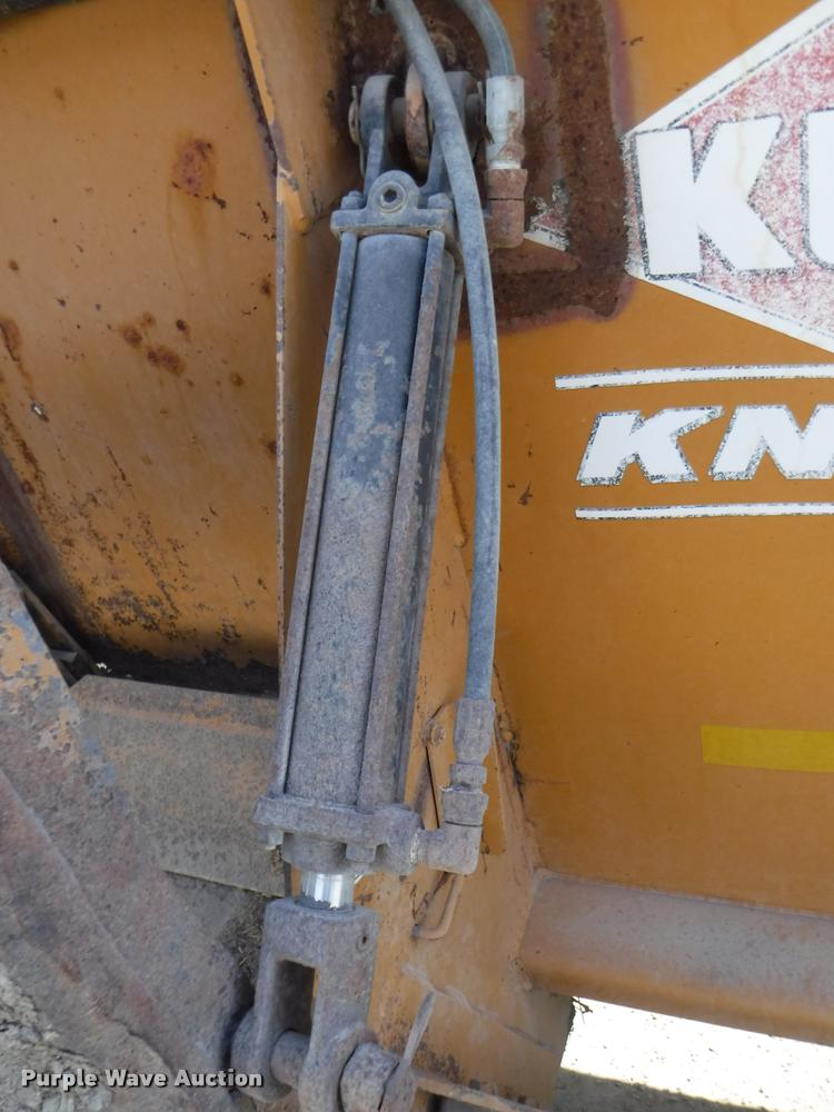 image for item DB3812 Knight Kuhn 8118 Pro Twin Slinger manure spreader