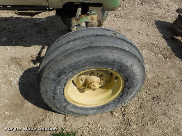 image for item DB3832 1975 John Deere 2630A tractor