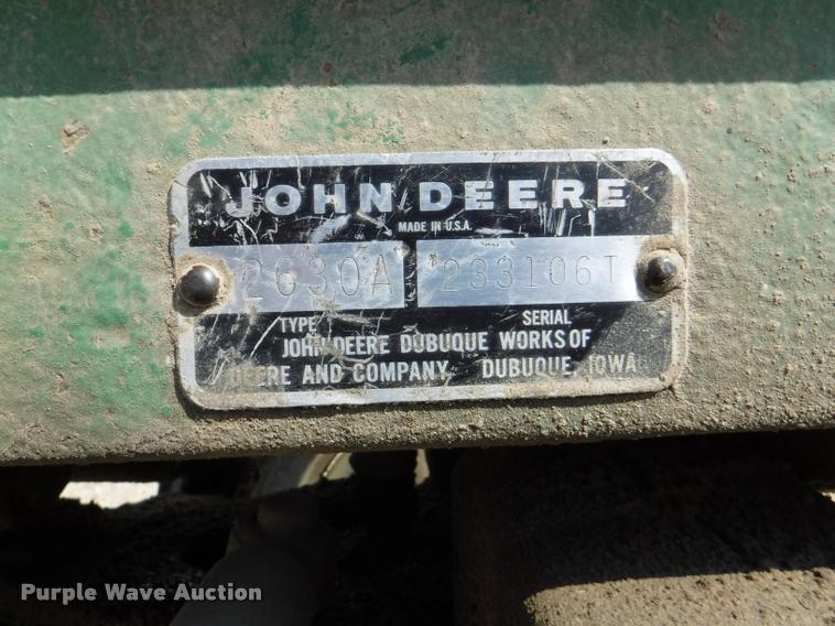 image for item DB3832 1975 John Deere 2630A tractor