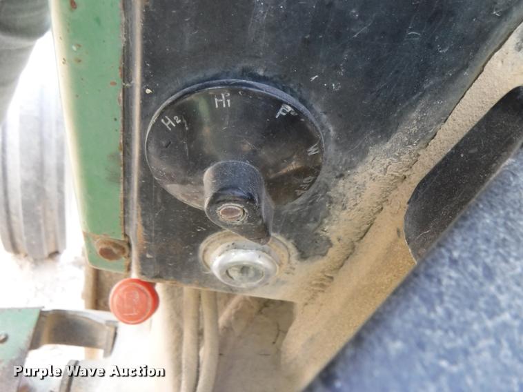 image for item DB3832 1975 John Deere 2630A tractor