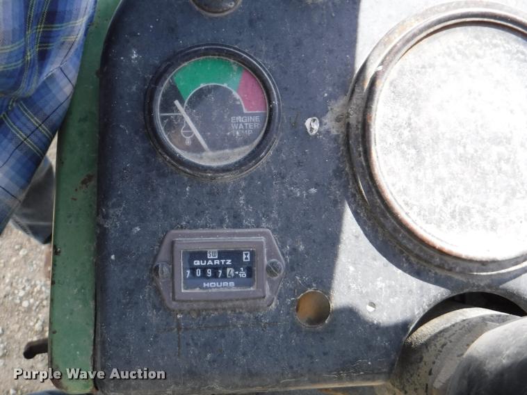 image for item DB3832 1975 John Deere 2630A tractor