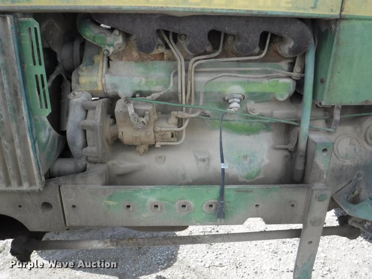 image for item DB3832 1975 John Deere 2630A tractor