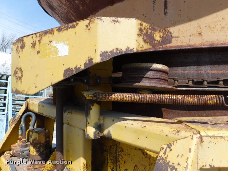 image for item DB3867 HayBuster Big Bite H1000 bale processor