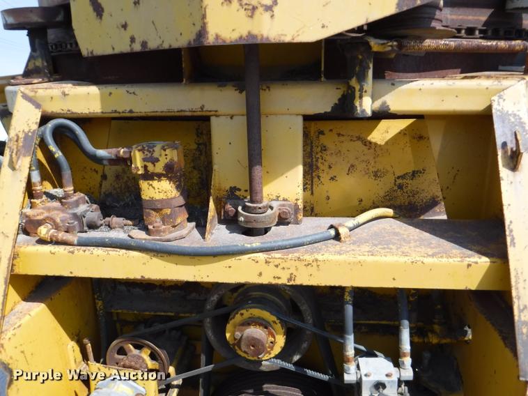 image for item DB3867 HayBuster Big Bite H1000 bale processor