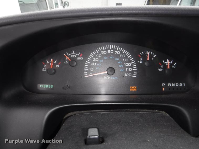 image for item DB3870 1999 Dodge Ram Wagon B3500 Maxi van