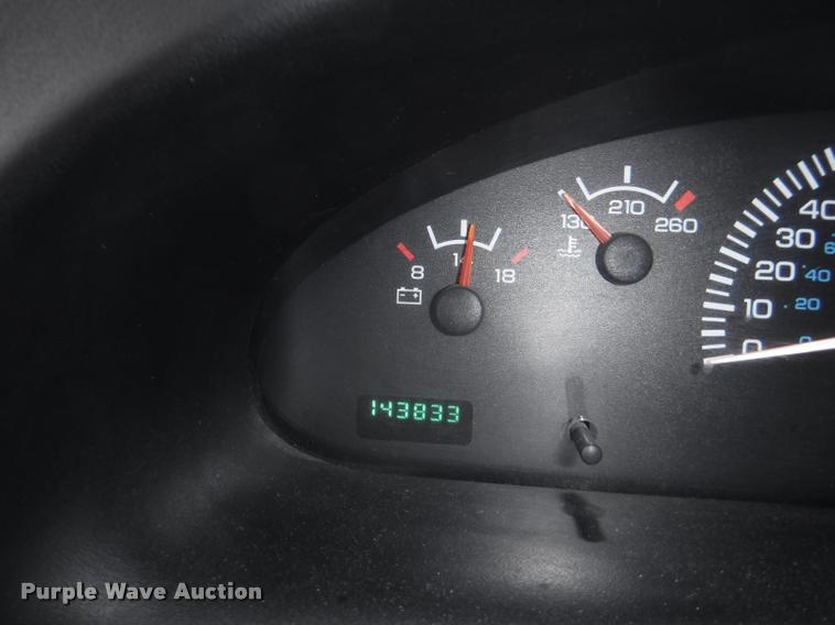 image for item DB3870 1999 Dodge Ram Wagon B3500 Maxi van