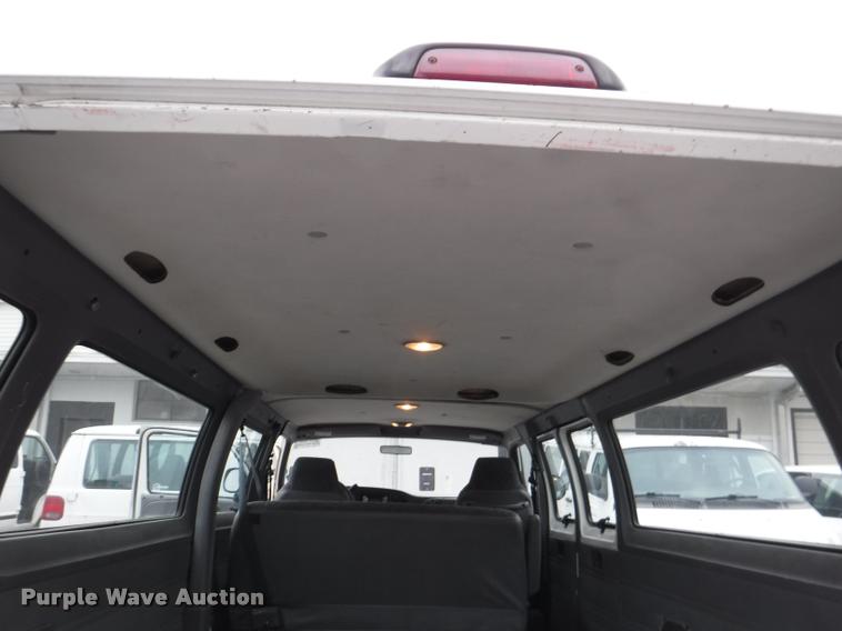 image for item DB3870 1999 Dodge Ram Wagon B3500 Maxi van