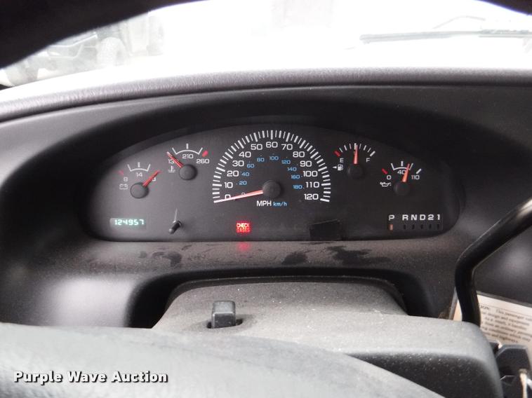 image for item DB3871 2000 Dodge Ram Wagon B3500 Maxi van