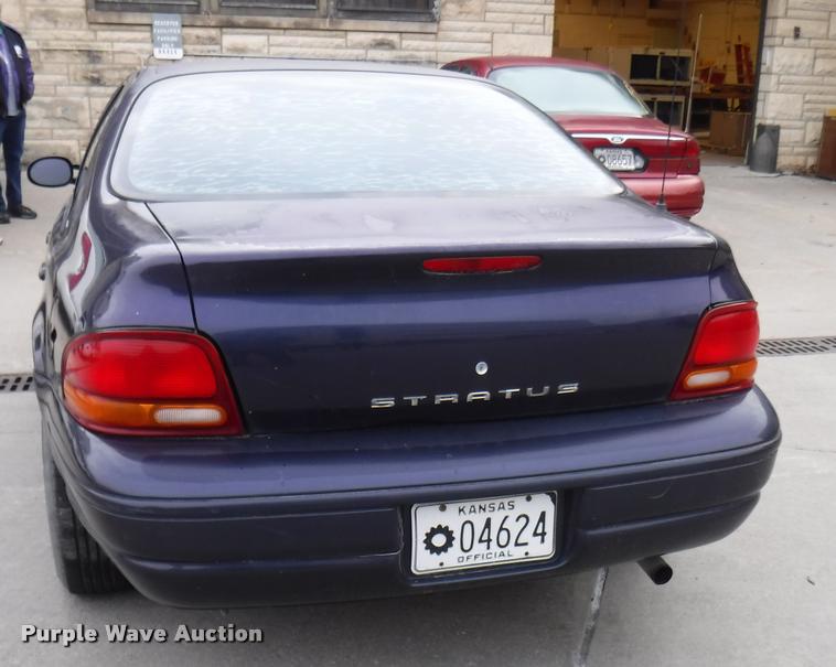 image for item DB3872 2000 Dodge Stratus