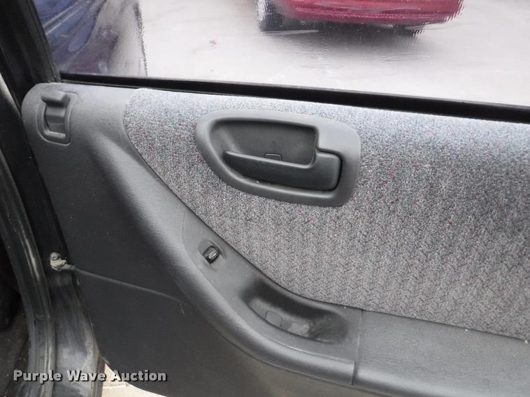 image for item DB3872 2000 Dodge Stratus