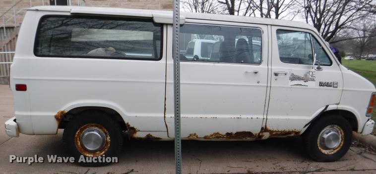 image for item DB3873 1987 Dodge Ram Wagon B350 van
