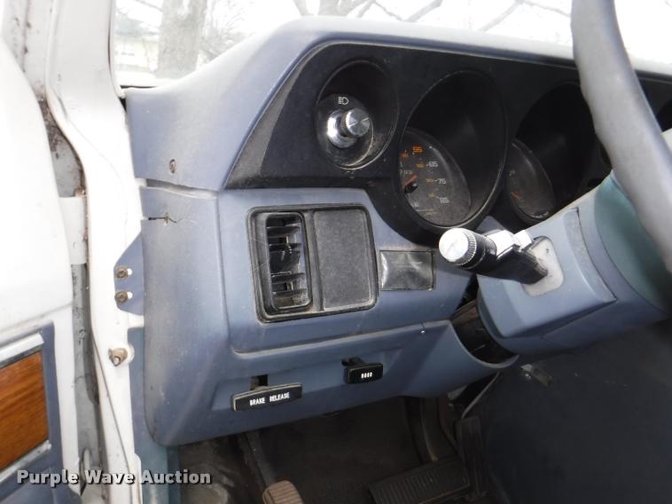 image for item DB3873 1987 Dodge Ram Wagon B350 van