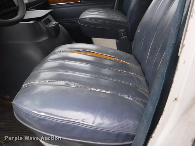 image for item DB3873 1987 Dodge Ram Wagon B350 van