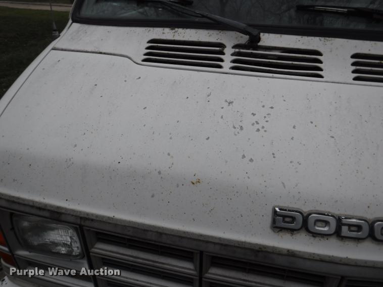 image for item DB3873 1987 Dodge Ram Wagon B350 van