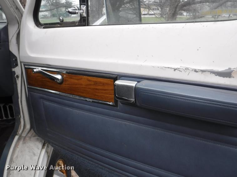 image for item DB3873 1987 Dodge Ram Wagon B350 van