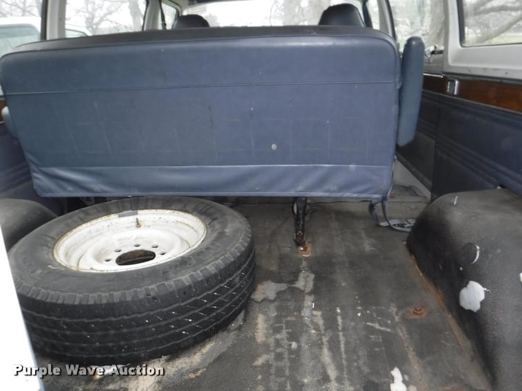 image for item DB3873 1987 Dodge Ram Wagon B350 van