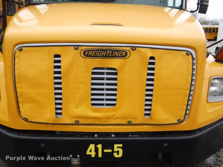 image for item DB3878 2005 Freightliner FS65 Thomas school bus