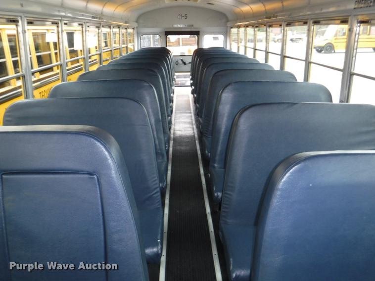 image for item DB3878 2005 Freightliner FS65 Thomas school bus