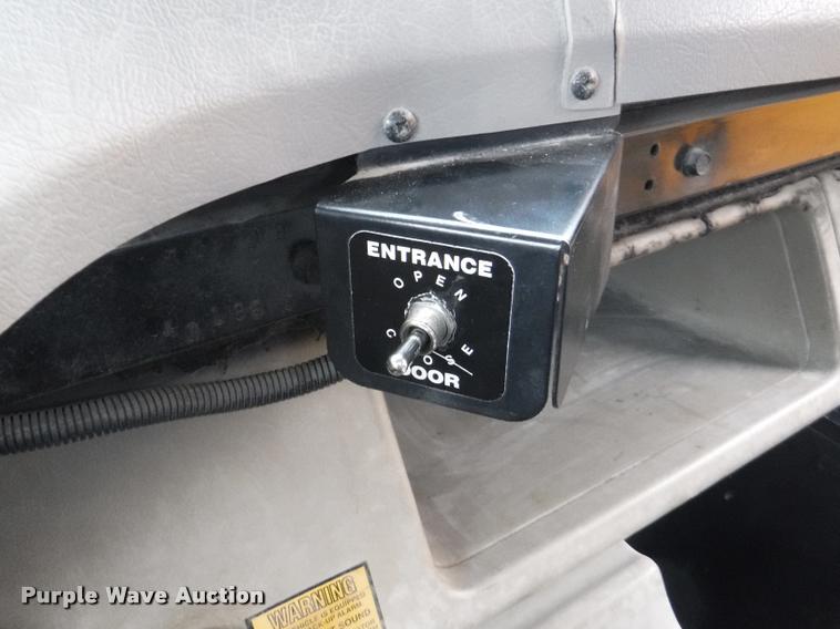 image for item DB3878 2005 Freightliner FS65 Thomas school bus