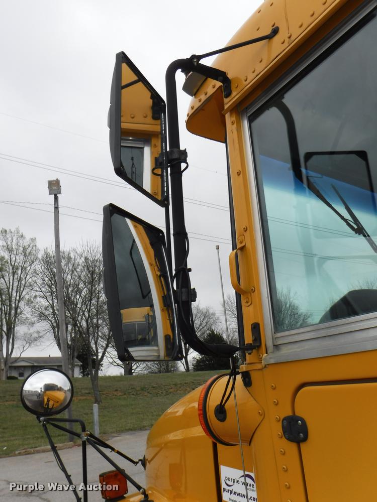 image for item DB3878 2005 Freightliner FS65 Thomas school bus