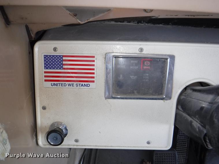 image for item DB3885 1993 Ford B700 schoolbus