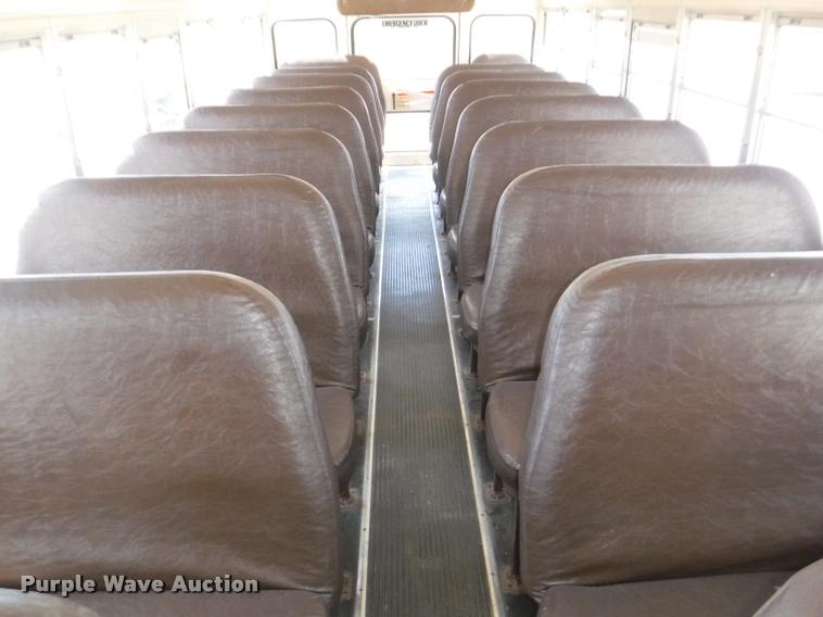 image for item DB3885 1993 Ford B700 schoolbus
