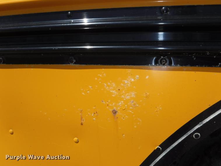 image for item DB3885 1993 Ford B700 schoolbus