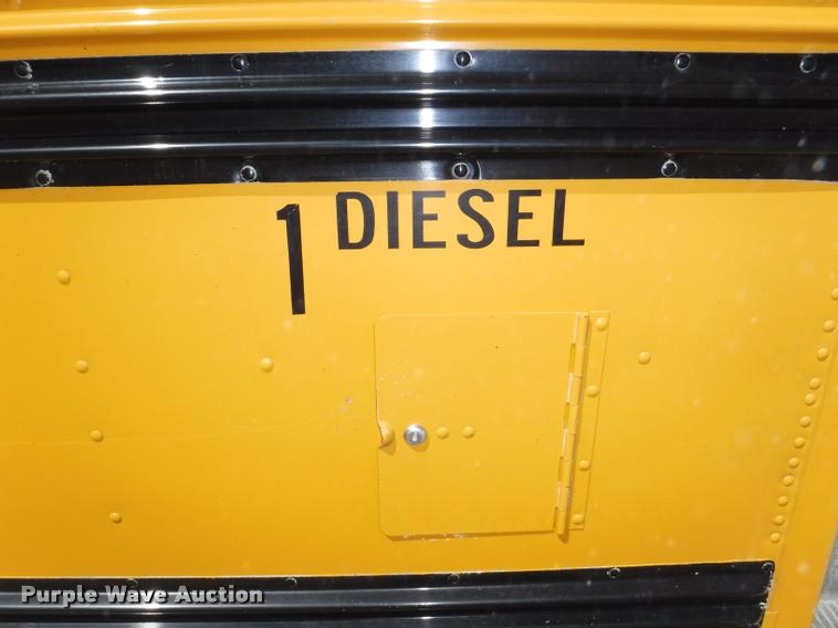 image for item DB3885 1993 Ford B700 schoolbus