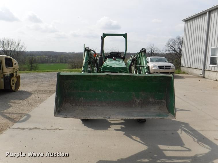 image for item DB3894 John Deere 1050 tractor