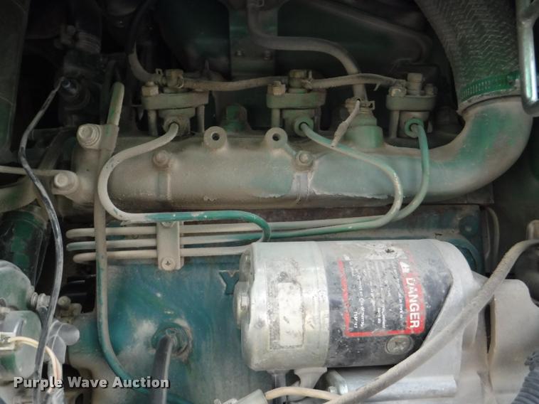 image for item DB3894 John Deere 1050 tractor