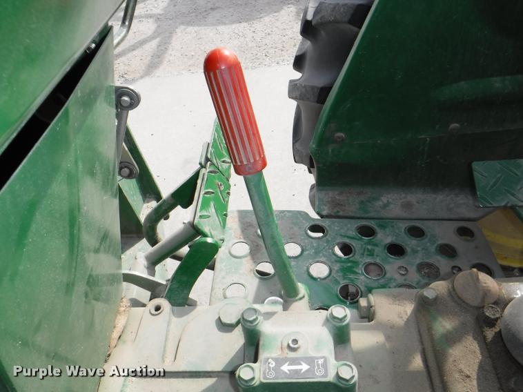 image for item DB3894 John Deere 1050 tractor