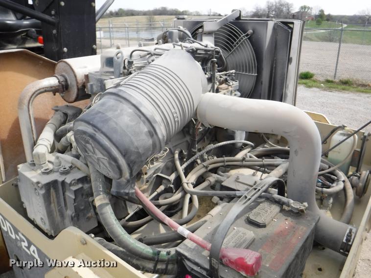 image for item DB3895 2000 Ingersoll Rand DD-24 Dura-Pac double drum roller