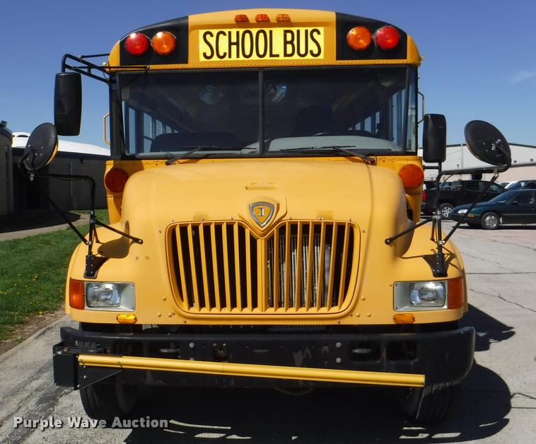 image for item DB3902 2004 International CE200 school bus