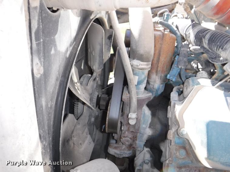 image for item DB3902 2004 International CE200 school bus