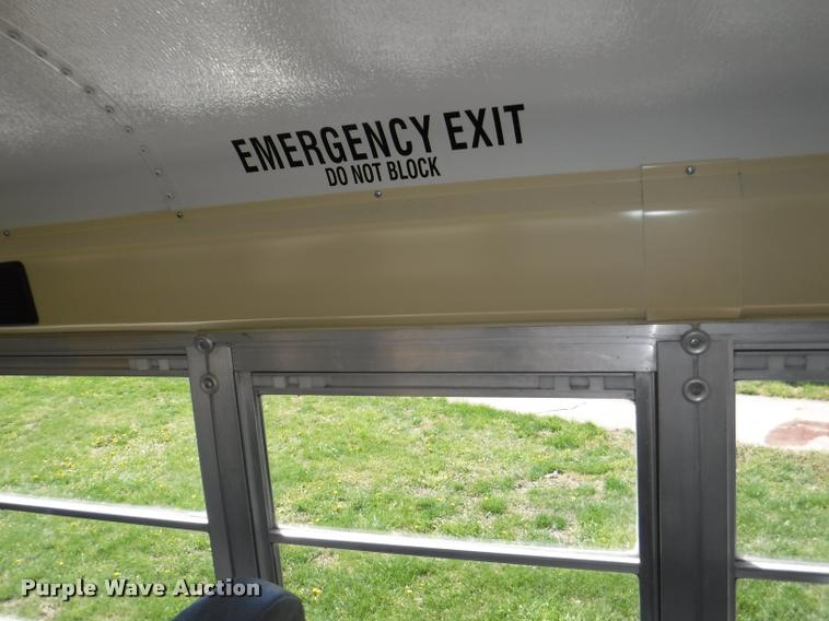 image for item DB3902 2004 International CE200 school bus