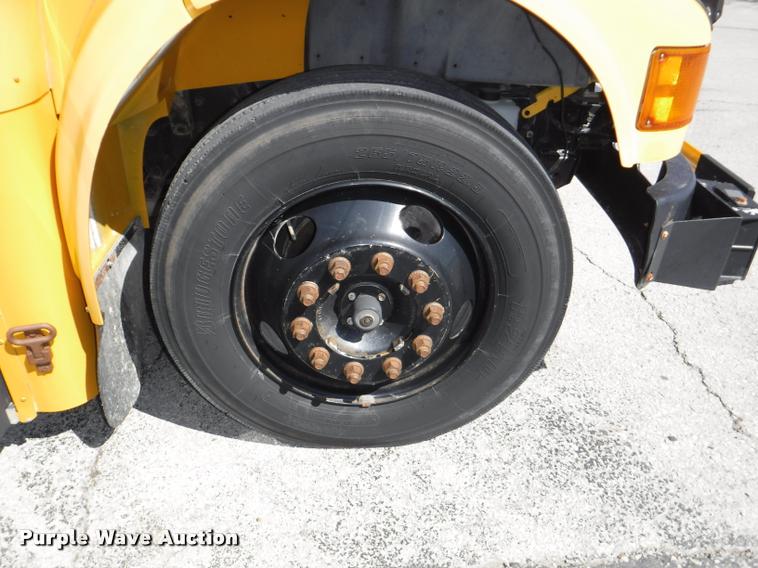 image for item DB3902 2004 International CE200 school bus