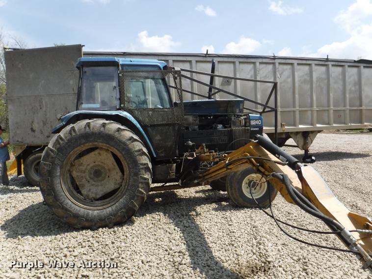 image for item DB3929 Ford New Holland 8240 tractor