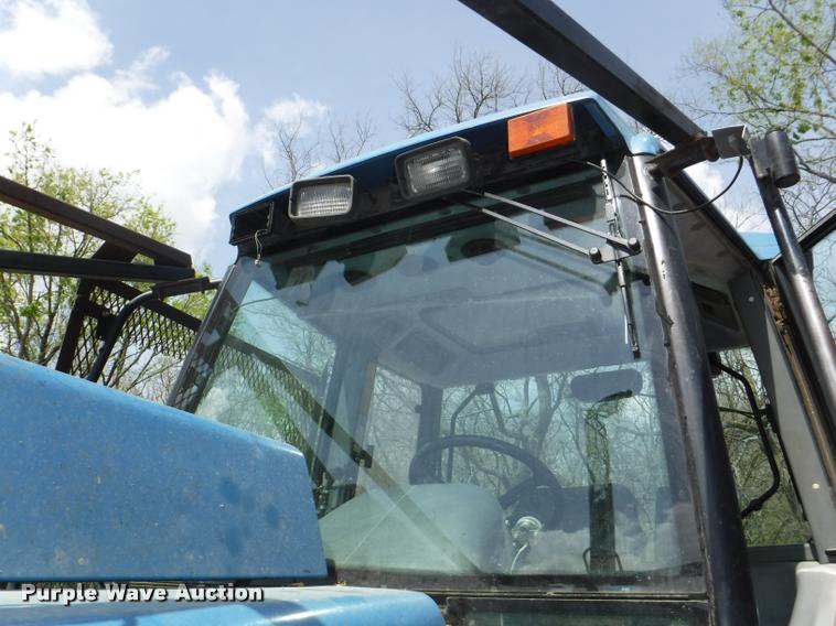 image for item DB3929 Ford New Holland 8240 tractor