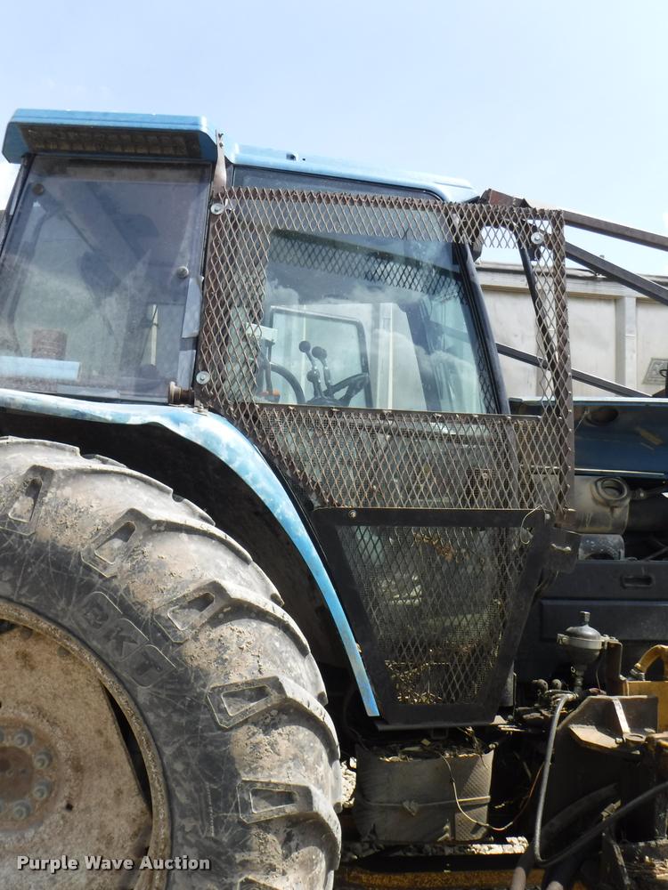 image for item DB3929 Ford New Holland 8240 tractor