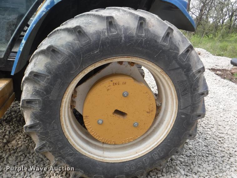 image for item DB3929 Ford New Holland 8240 tractor