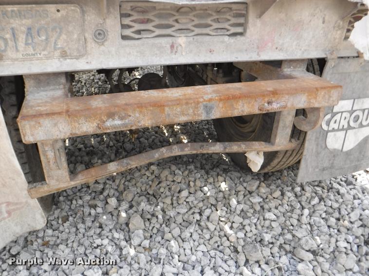 image for item DB3930 1993 East live bottom trailer