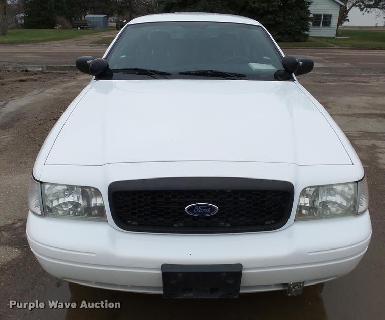 image for item DH9569 2009 Ford Crown Victoria Police Interceptor