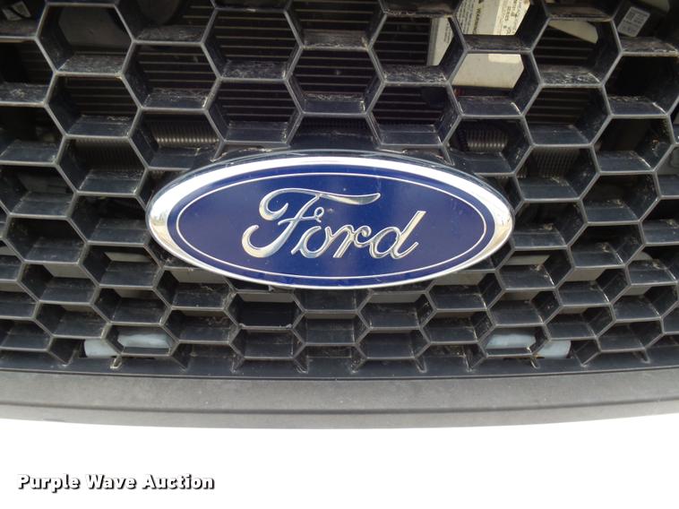 image for item DH9569 2009 Ford Crown Victoria Police Interceptor