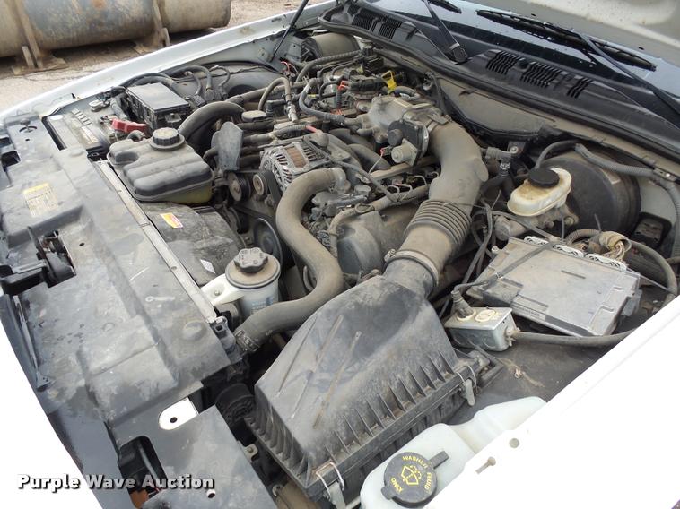 image for item DH9569 2009 Ford Crown Victoria Police Interceptor