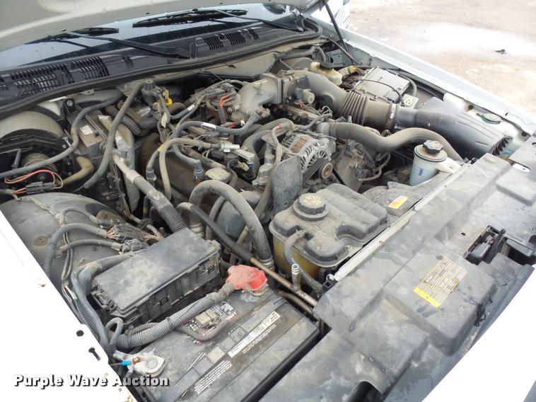 image for item DH9569 2009 Ford Crown Victoria Police Interceptor
