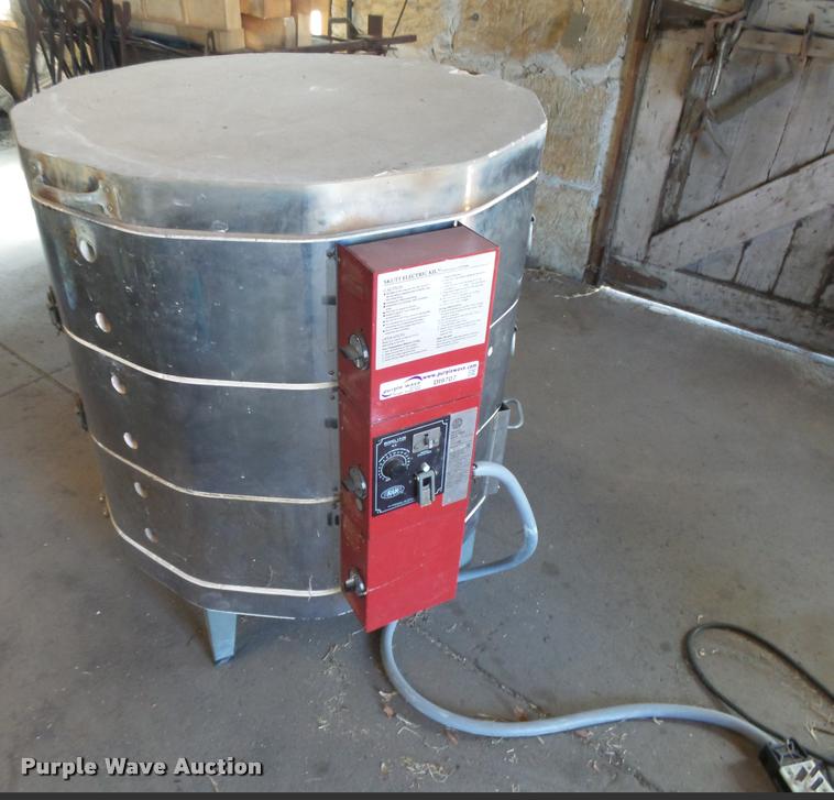 image for item DI9707 Skutt kiln