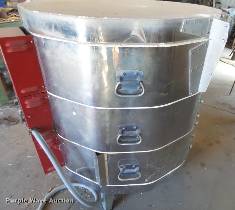 image for item DI9707 Skutt kiln