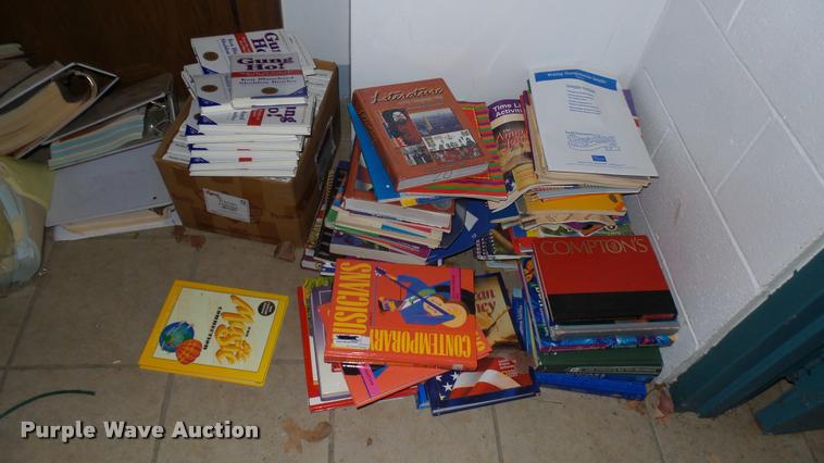 image for item DM9037 Educational books