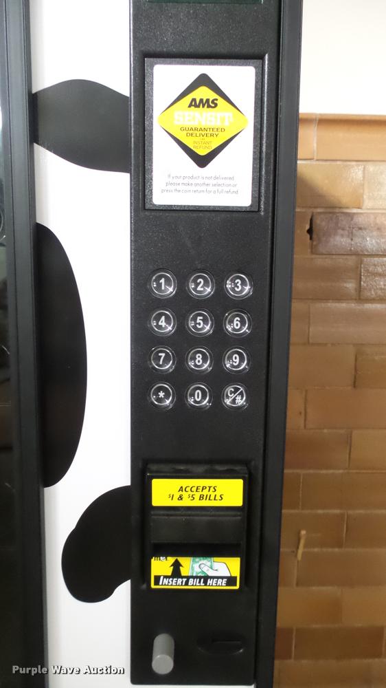 image for item DM9039 Milk vending machine